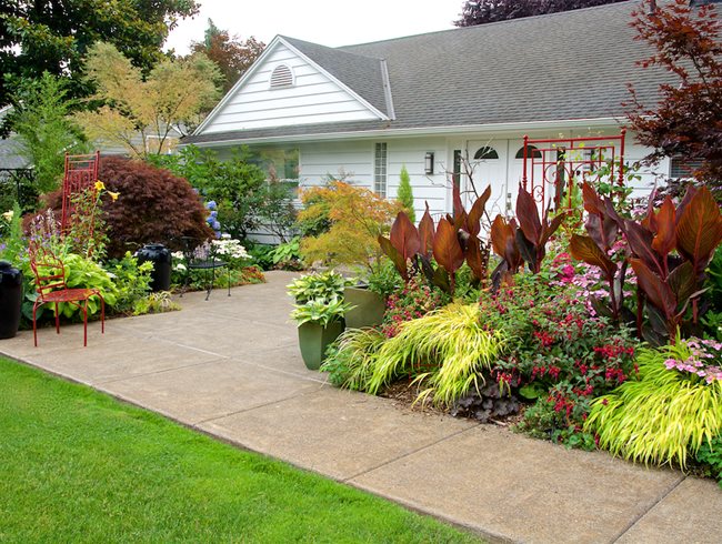 Victoria BC landscape design specialists 